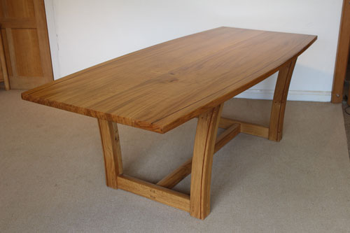Pre-owned Dining Table
